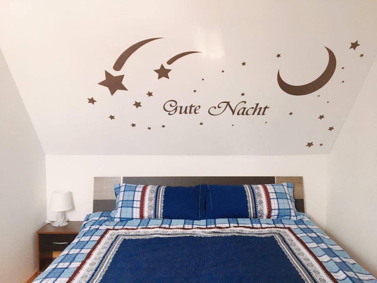 Schoene Zeit 2 Rooms Apartment With Kitchen FDH المظهر الخارجي الصورة